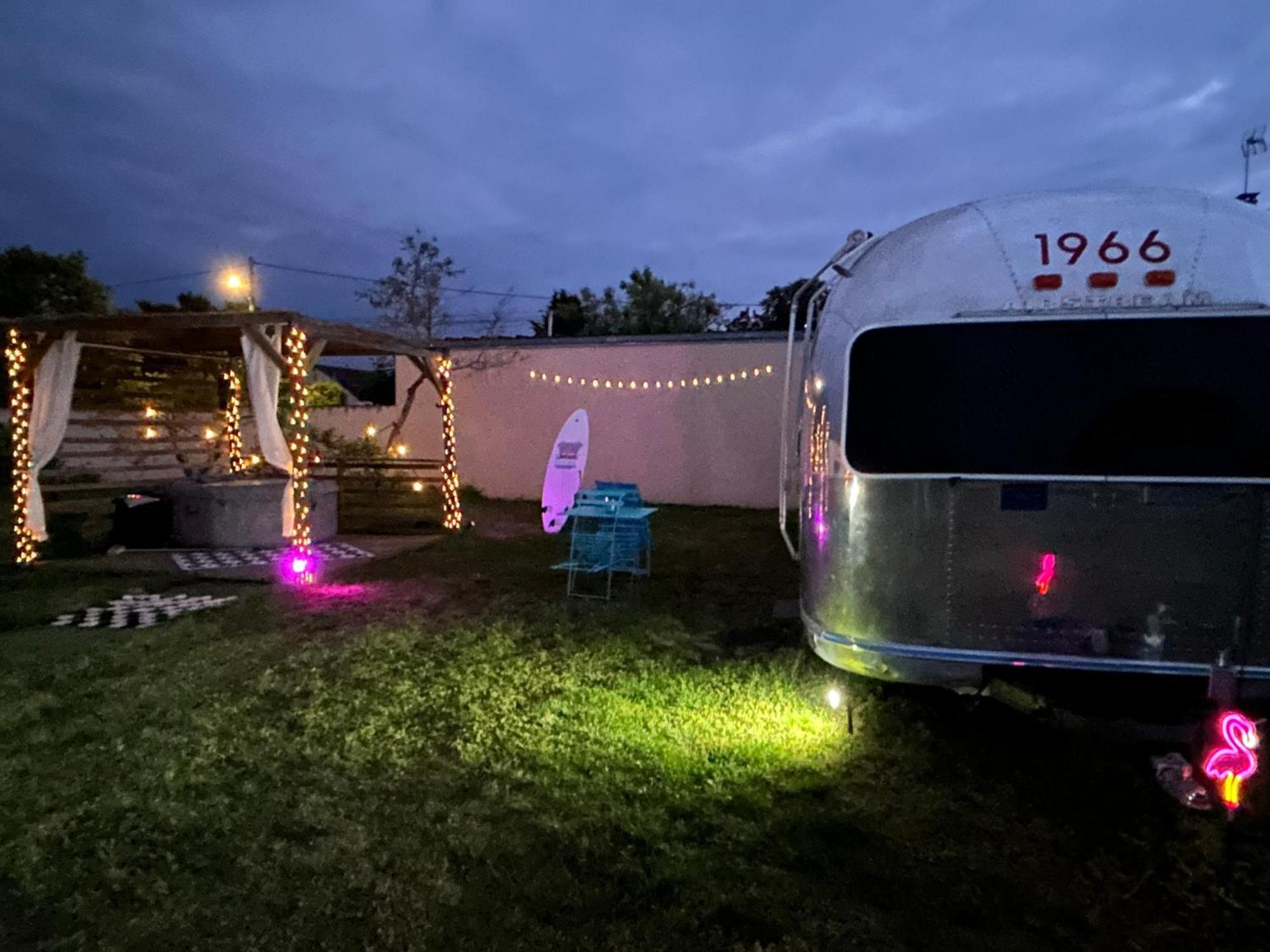 Отель Vintage Camp Chabris Экстерьер фото